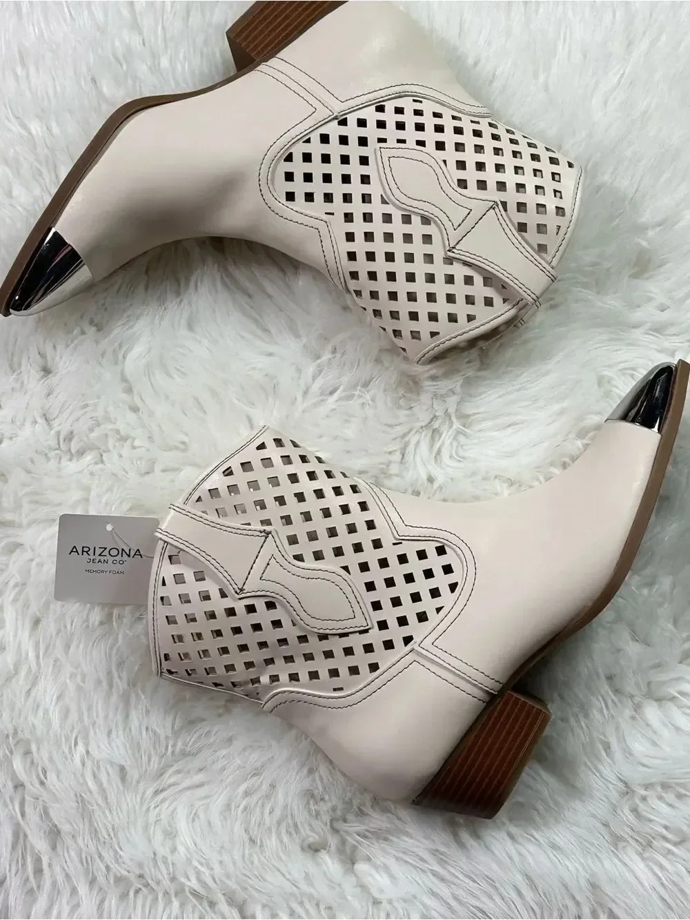 Arizona Jean Company Cream Cutout Western Ankle Boots with Metallic Toe Cap